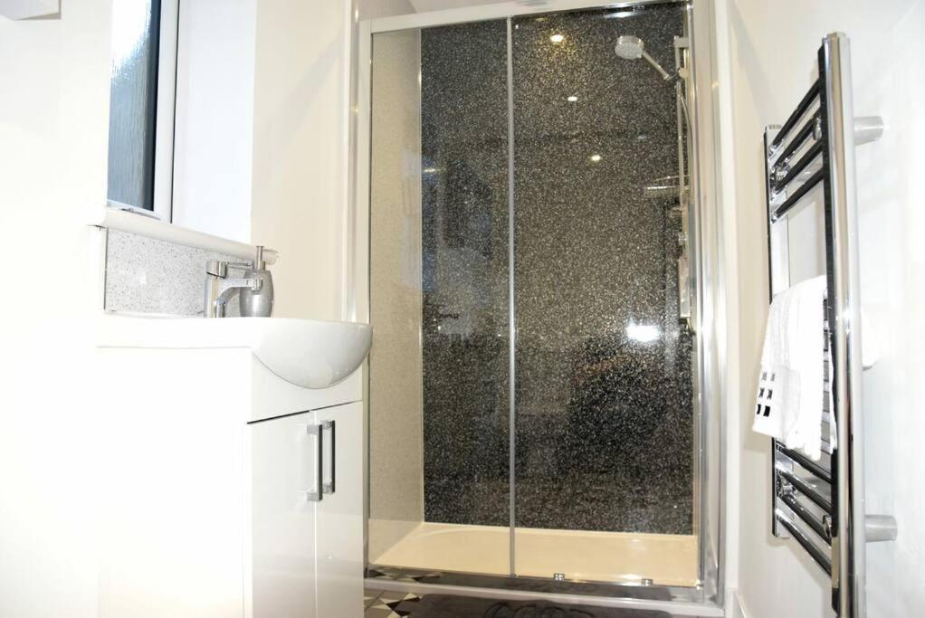 Rammal Lodge - Entire Home, Self Catering Apartment In אינברנס מראה חיצוני תמונה